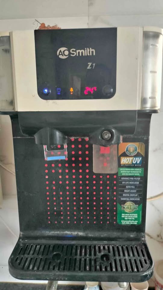 AO Smith Z1 Water Purifier close view