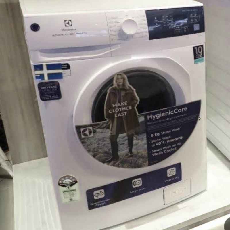 Electrolux 8kg 5 Star UltimateCare 300 EWF8024D3WB Close View
